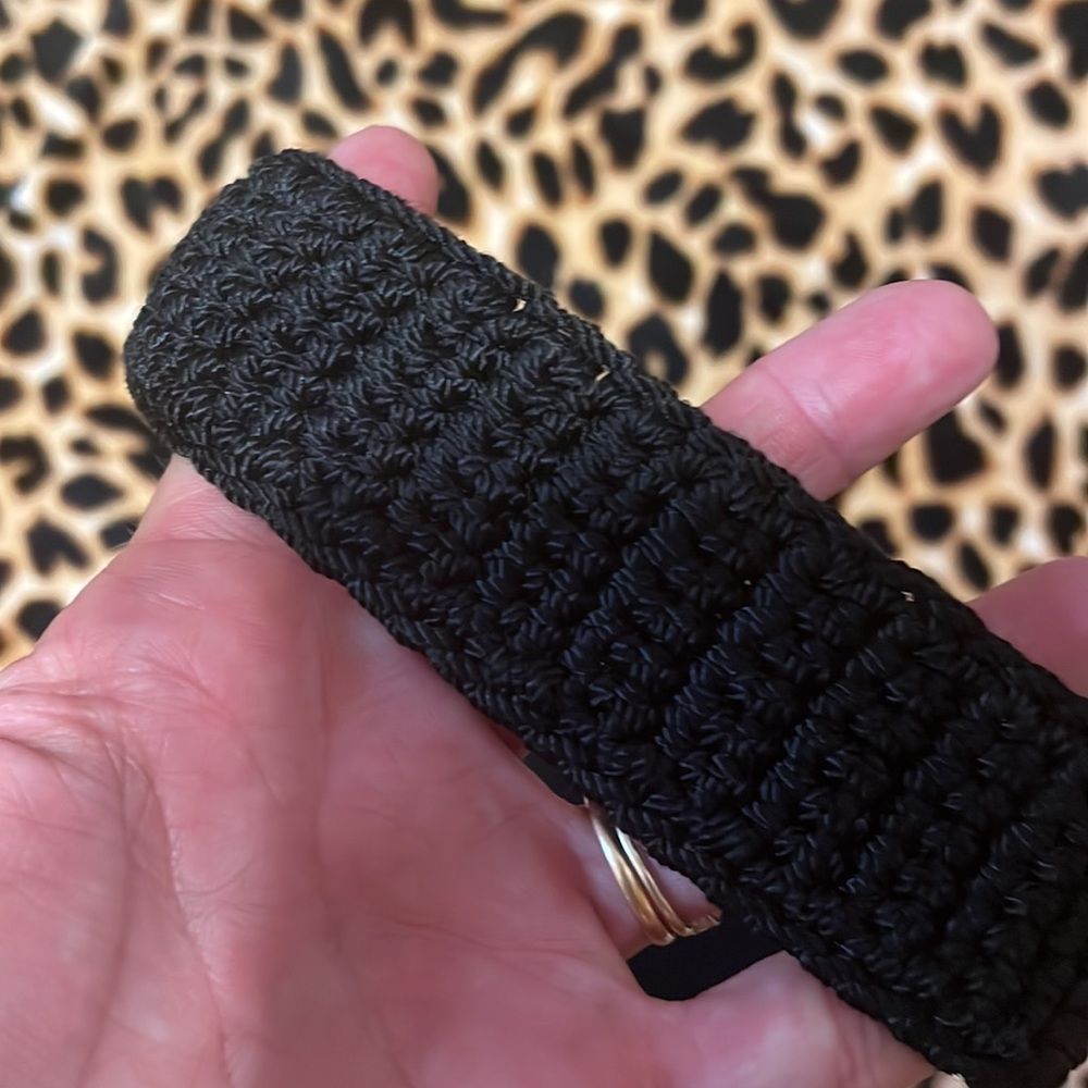 •THE SAK• SOLID BLACK KNIT CROCHET TEXTURED SHOULDER BAG BY SAK. - Picture 5 of 10